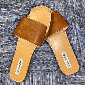 Steve Madden slides